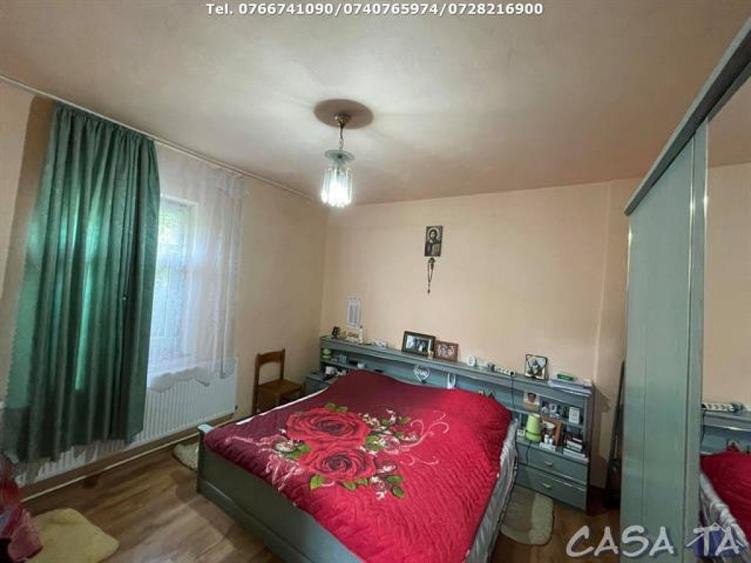 Casă cu 3 camere cu Teren 387 Mp în Central