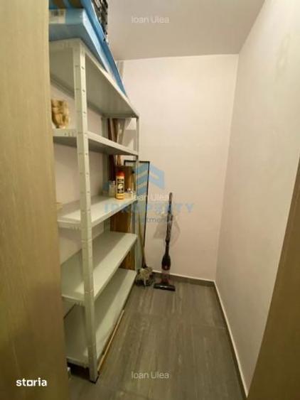 Apartament cu 4 camere, mobilat în Tei