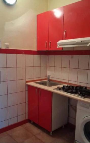 Garsonieră semidecomandată în Far
