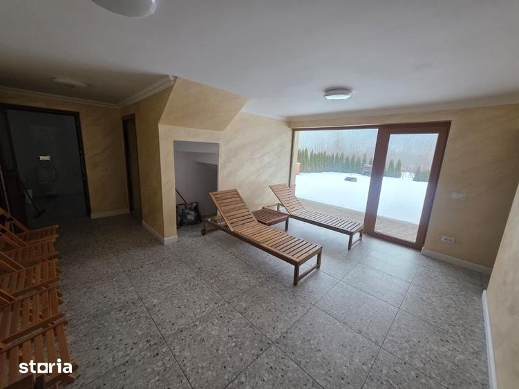 Casă cu 5 camere cu Teren 1800 Mp în Brusturi