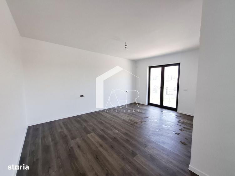 Casă cu 4 camere în Păulești