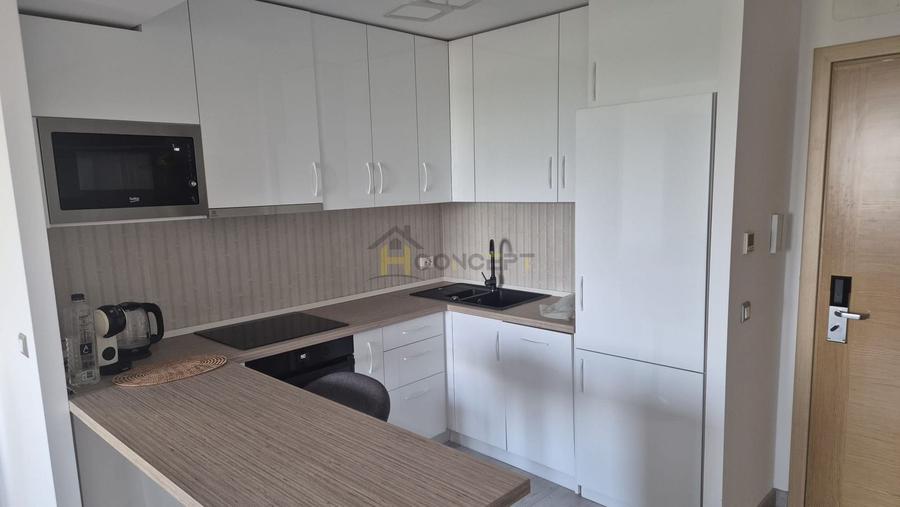 Apartament cu 2 camere semidecomandat, mobilat în Vitan-Bârzești