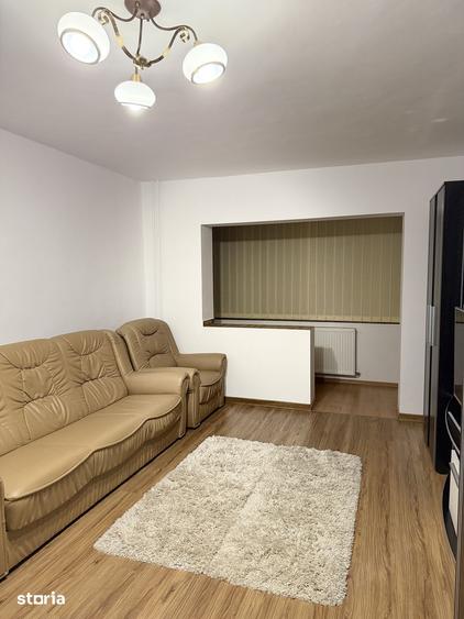Apartament cu 2 camere decomandat, mobilat în Est