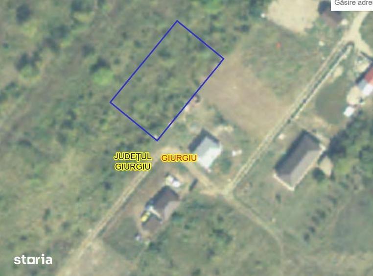 Teren de 1385 mp, în Central