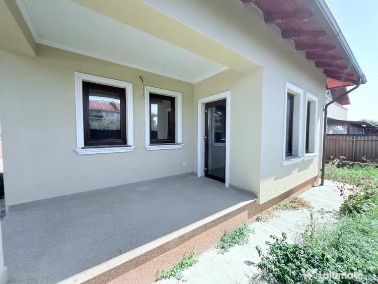 Casă cu 3 camere cu Teren 300 Mp în Central
