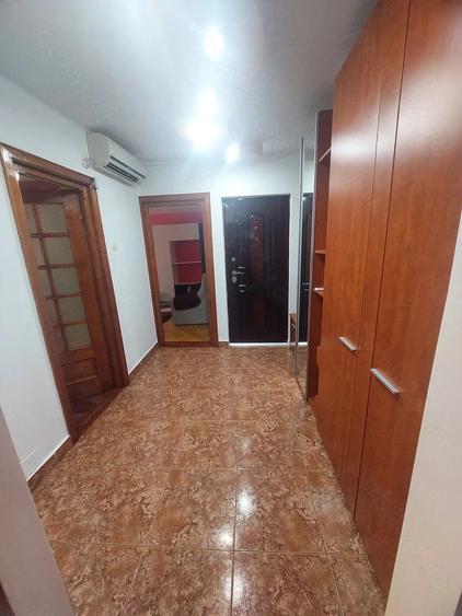 Apartament cu 2 camere decomandat în Micălaca