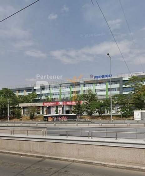 Teren construcție, în Tineretului