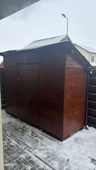 Casă cu 4 camere în Purcăreni