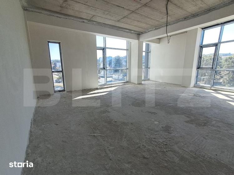Spațiu comercial, de 330 mp, în Gheorghe Doja