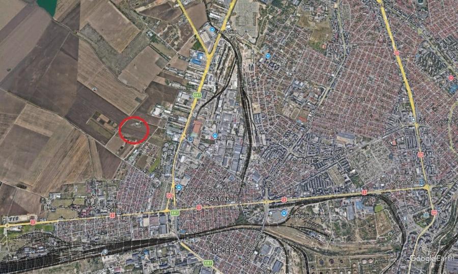 Teren de 7000 mp, în Central