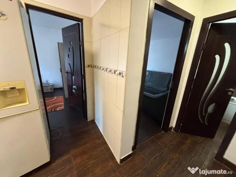 Apartament cu 2 camere decomandat în Vest