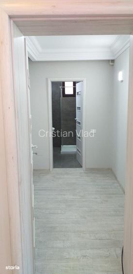 De inchiriat Spatiu Comercial cu teren 150 MP in Bragadiru.