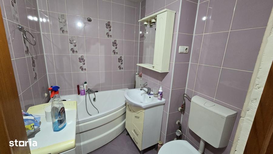 Ofer spre inchiriere apartament cu 2 camere centru - 2