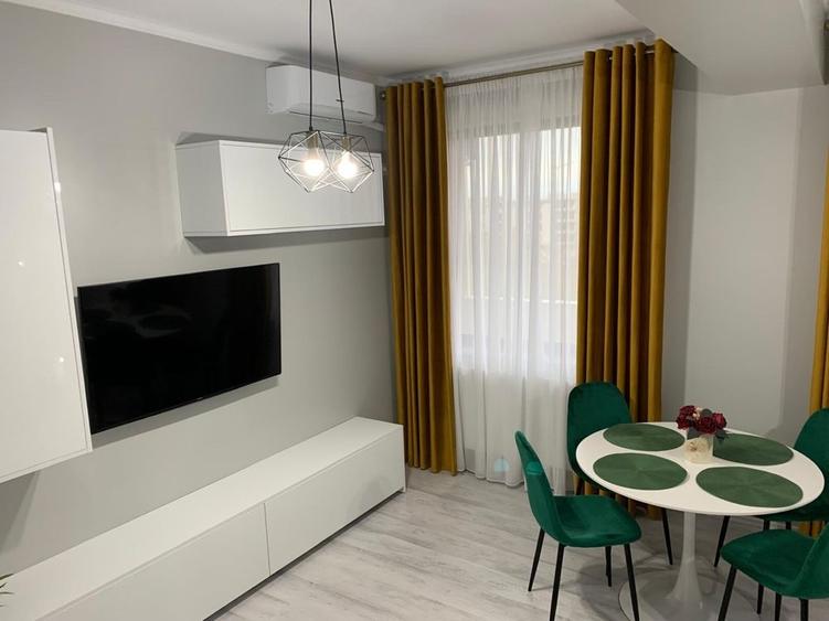 Inchiriez apartament 2 camere decomandat Barracuda Residence - 2