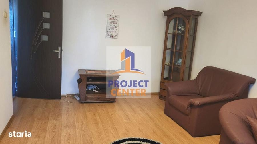 Apartament cu 2 camere decomandat în Eremia
