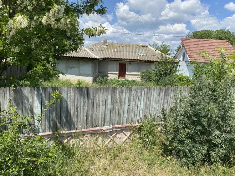 Casă cu Teren 1030 Mp în Ograda