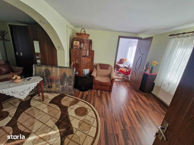 Casă cu 4 camere cu Teren 140 Mp în Blejoi