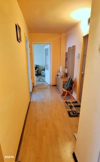 Apartament cu 2 camere decomandat, mobilat în Grigorescu