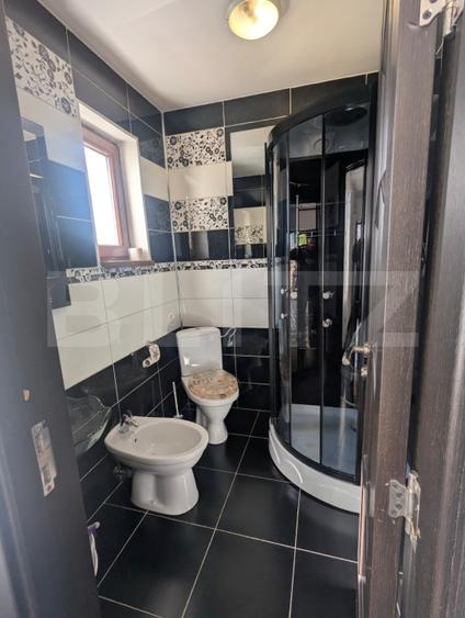 Duplex cu 4 camere cu Canalizare în Iris