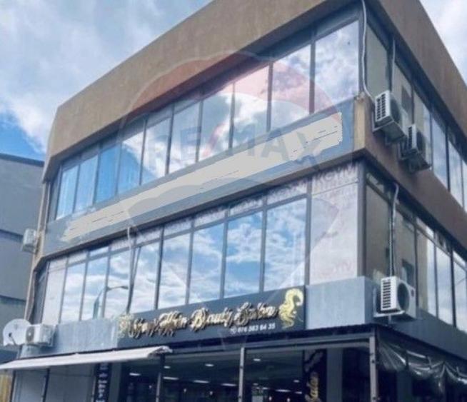 Spațiu comercial, de 600 mp, în Ferdinand