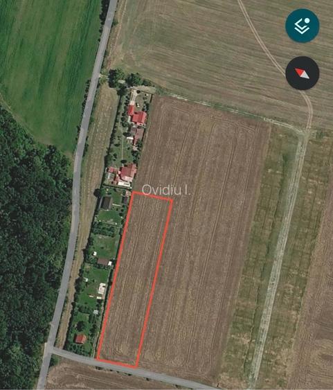 Teren de 4300 mp, în Central