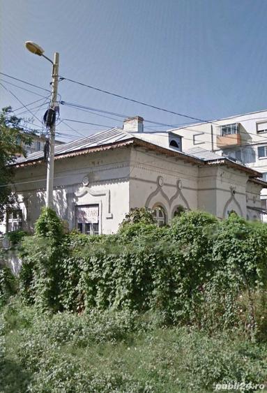 Casă cu 6 camere în Oltenița