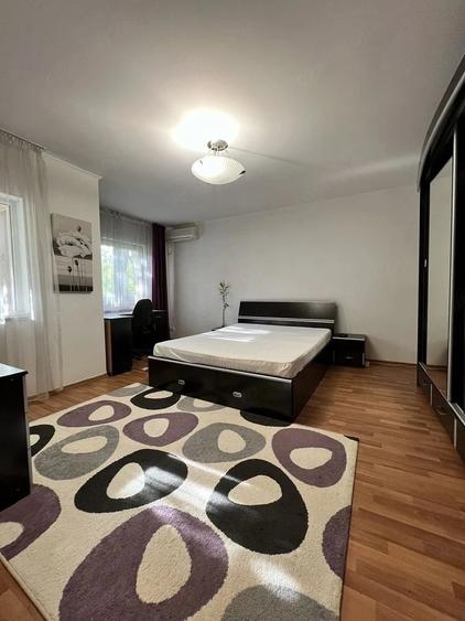 Garsonieră decomandată în Brâncoveanu