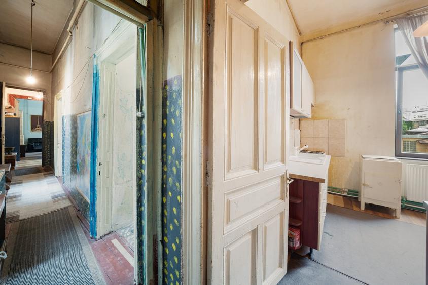 Apartament cu 4 camere circular, mobilat în Rosetti
