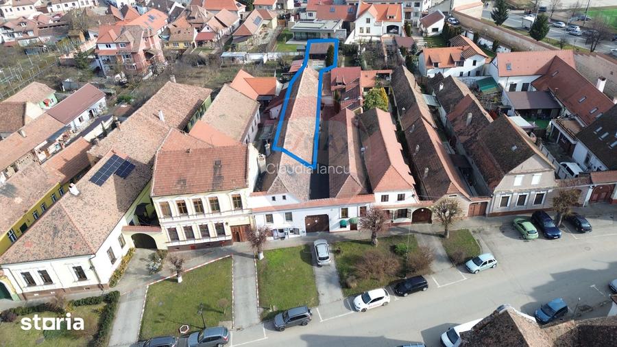 Casa cu 4 camere de vanzare in zona ultracentrala Medias