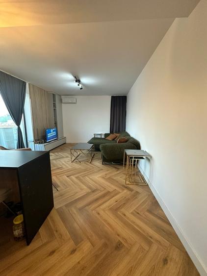 Apartament cu 2 camere semidecomandat în Pipera