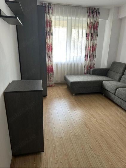 Apartament cu 3 camere semidecomandat, mobilat în 1 Decembrie 1918