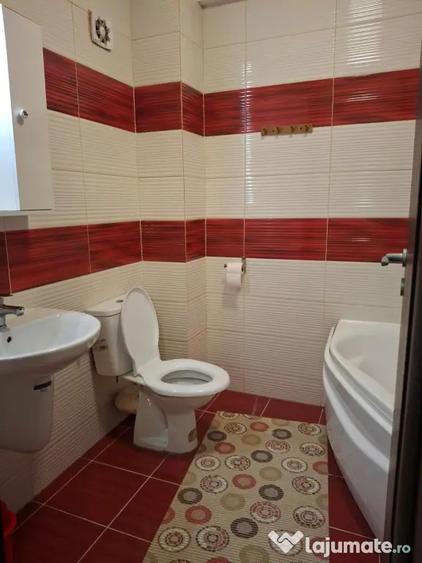 Apartament cu 2 camere semidecomandat în Chiajna