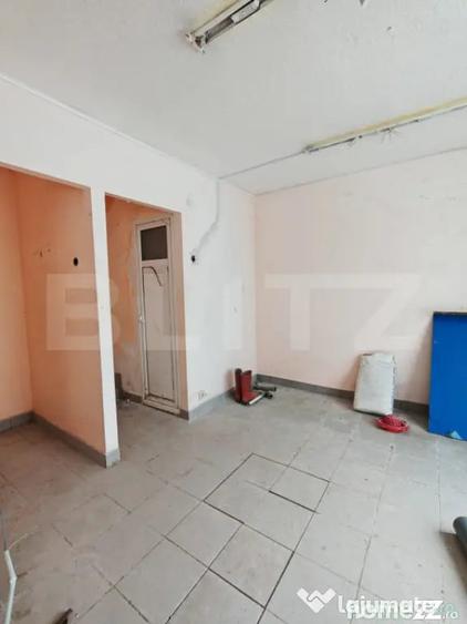 Spațiu comercial, de 49 mp, în Central