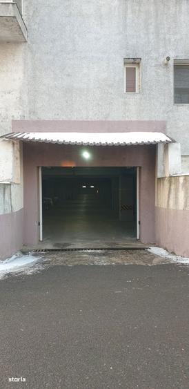 Apartament cu 3 camere în Titan