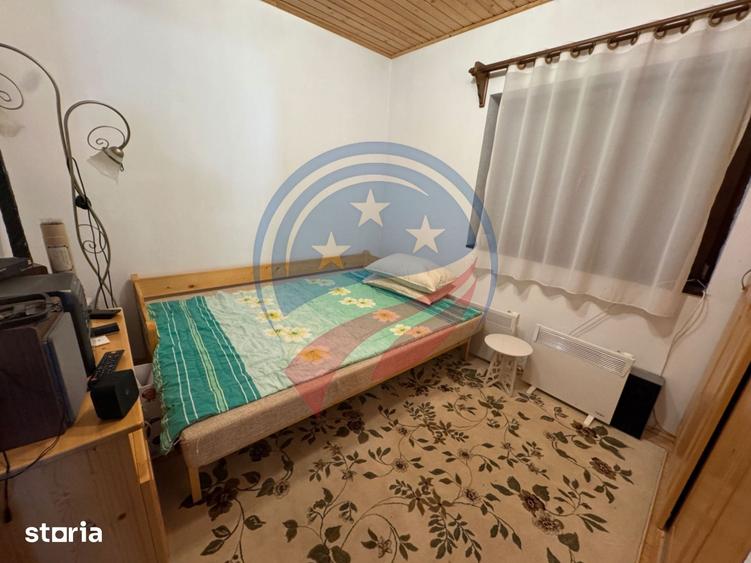 Casă cu 3 camere cu Teren 1603 Mp în Butoiești