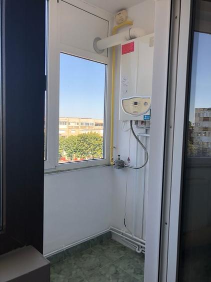 Apartament cu 3 camere nedecomandat în Central