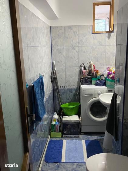 Apartament cu 3 camere decomandat în Sud
