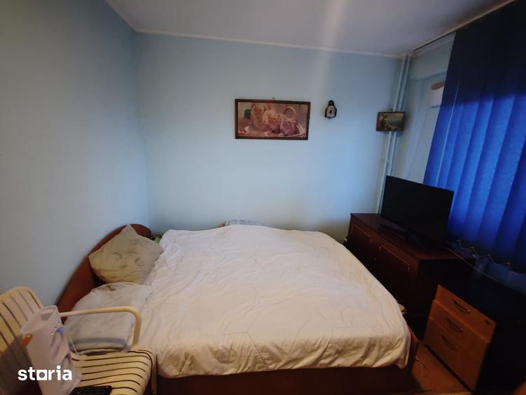 Berceni,Straja Resita,Str Gradistea Mega Image - 5