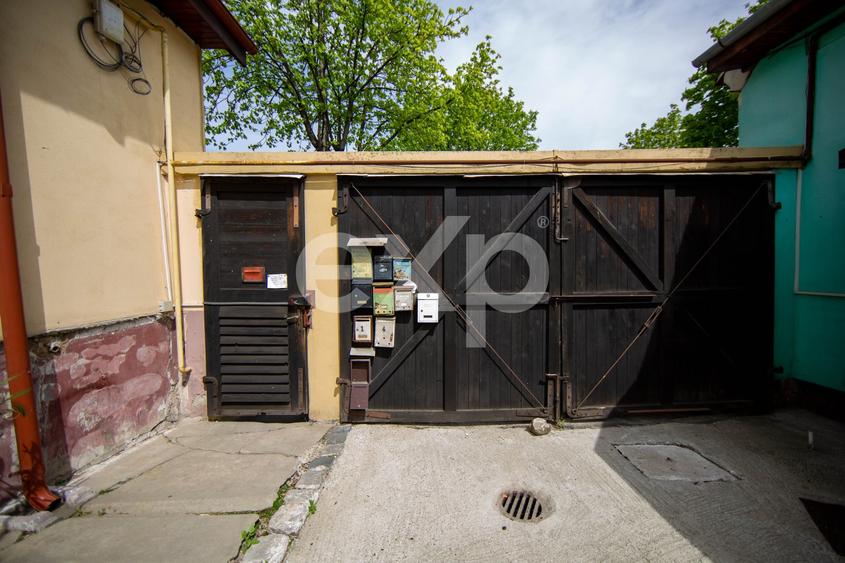 Garsonieră semidecomandată, mobilată în Brașovul Vechi