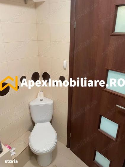 Apartament cu 5 camere decomandat în Central