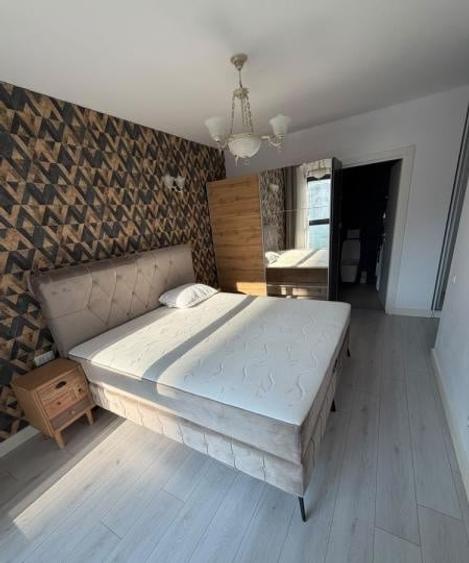 Apartament cu 3 camere decomandat, mobilat în Pipera