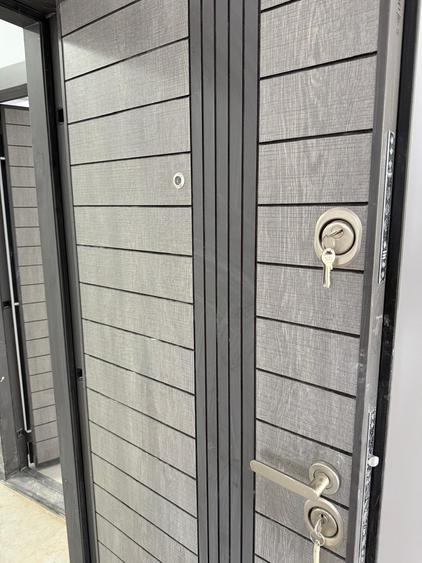 Apartament cu 2 camere decomandat în Dobroești