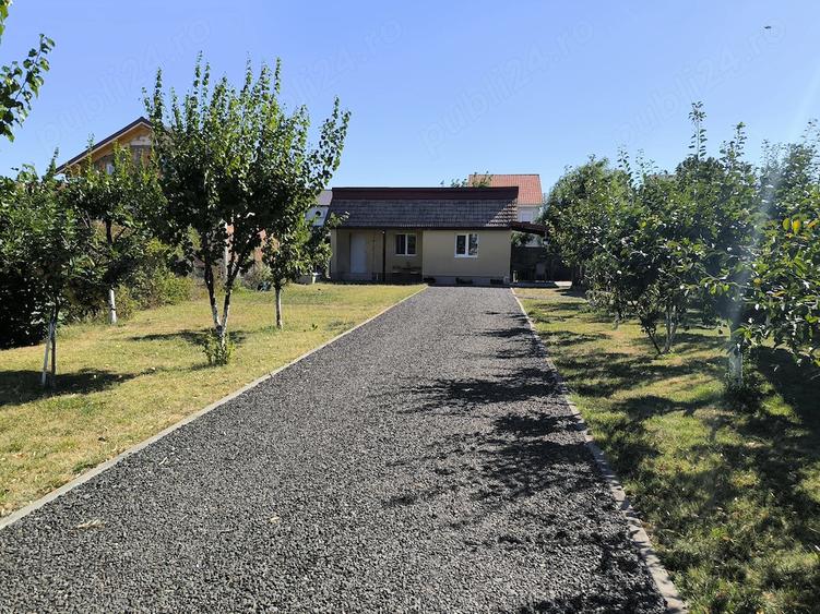 Teren de 595 mp, în Săcălaz