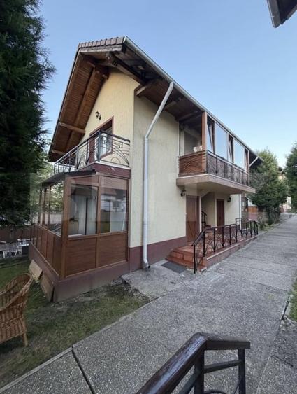 Casă individuală cu 4 camere cu Piscina în Bran