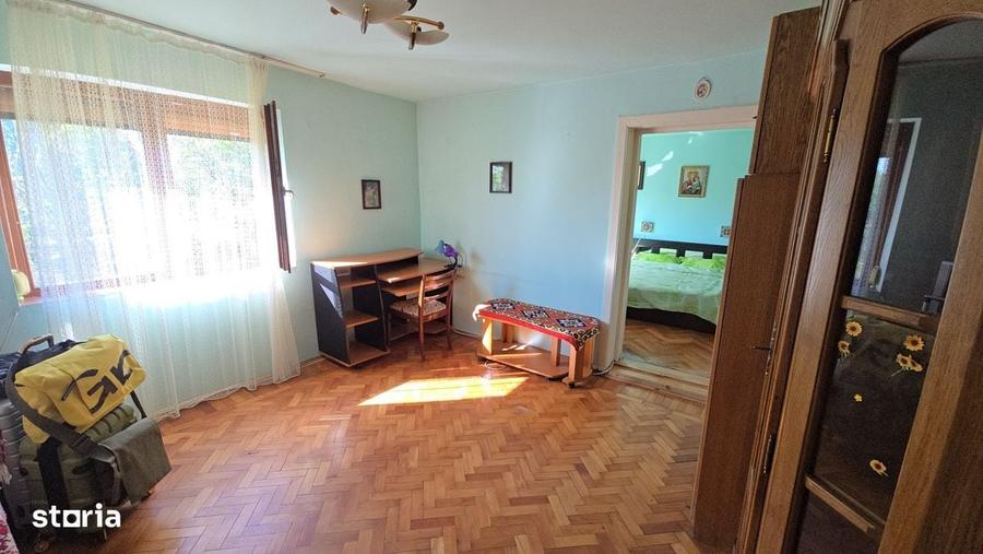 Casa rezidentiala de vanzare DEVA, Merilor 6 - 9