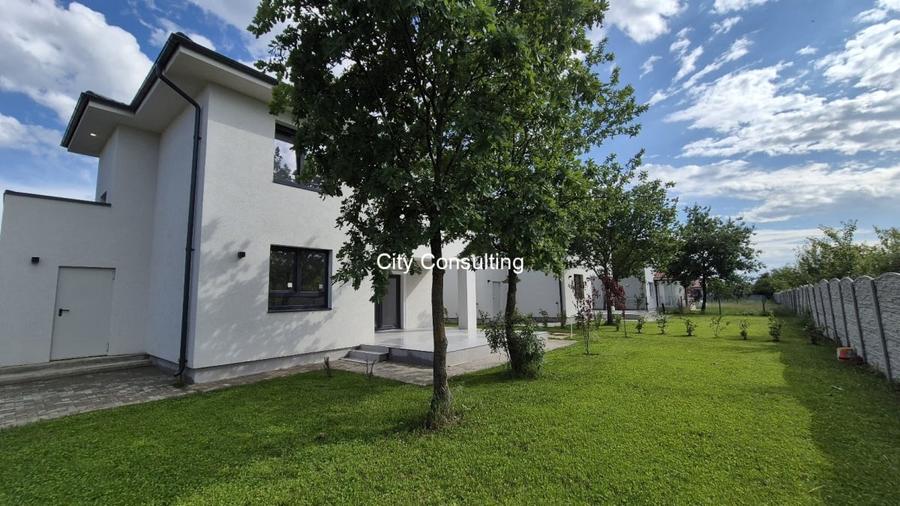 Casă individuală cu 4 camere cu Teren 515 Mp în Exterior Nord