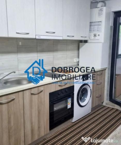 Apartament cu 2 camere decomandat în Păcii