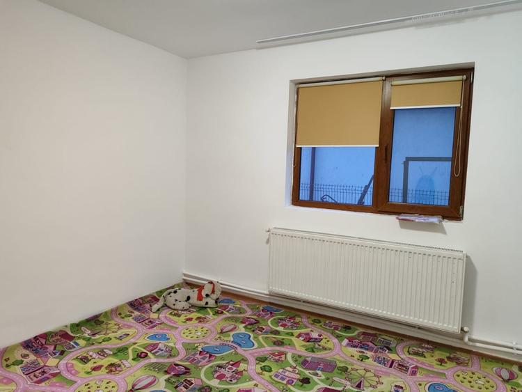 Casă individuală cu 3 camere cu Canalizare în Valu lui Traian