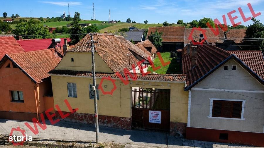 Casă cu 2 camere cu Teren 1685 Mp în Măieruș