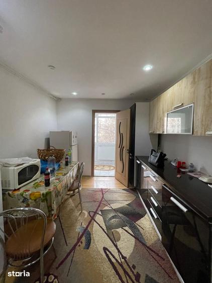 Apartament cu 2 camere, mobilat în Central